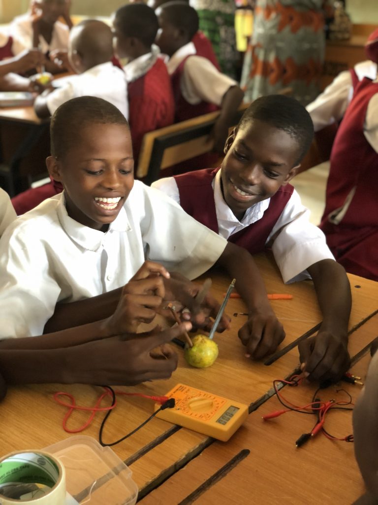 How Be-MINT Experimento Teacher Training Is Transforming STEM Education